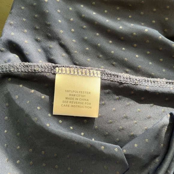 Shannon Ford NY Top - Navy with Silver Embossed Dots - Size Small - EUC - Picture 7 of 8